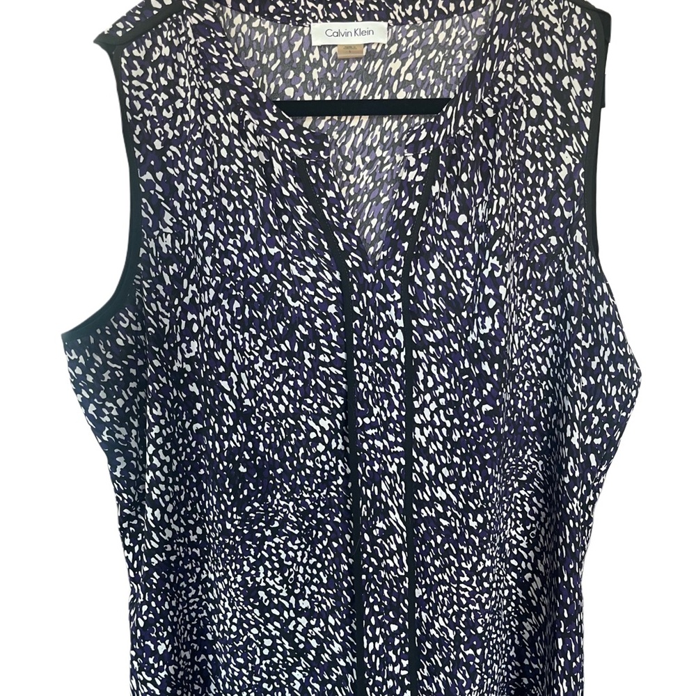 Calvin Klein Women's Purple, Black, and White Patterned Blouse